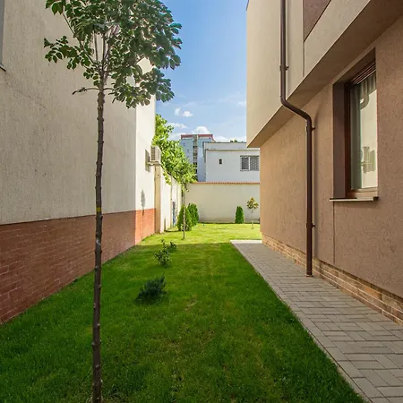 Cozy Brand New Boutique Apartahotel Braşov