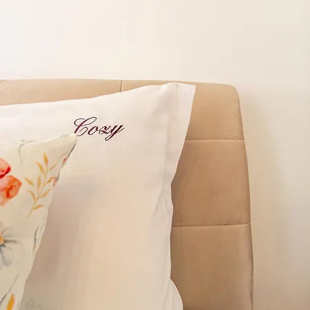 Cozy Brand New Boutique 4*