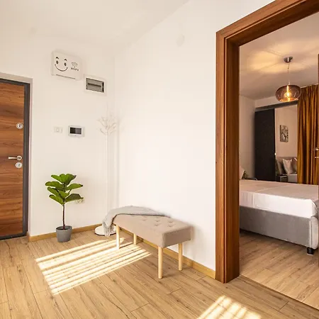 Cozy Brand New Boutique براشوف