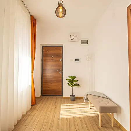 Cozy Brand New Boutique 4*