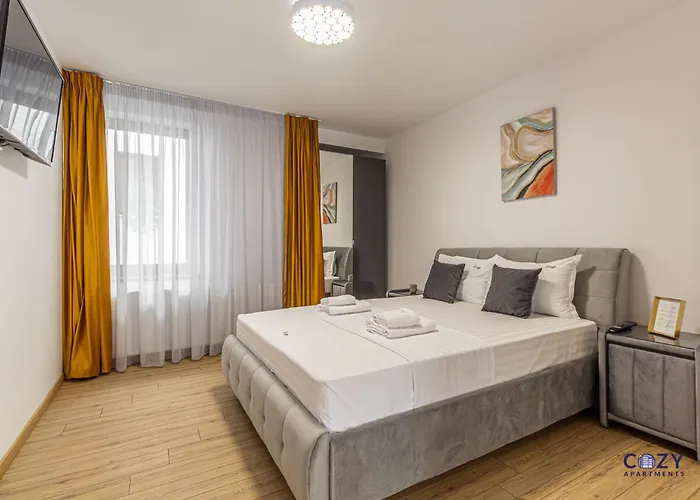 Aparthotel Brand New Boutique 4*