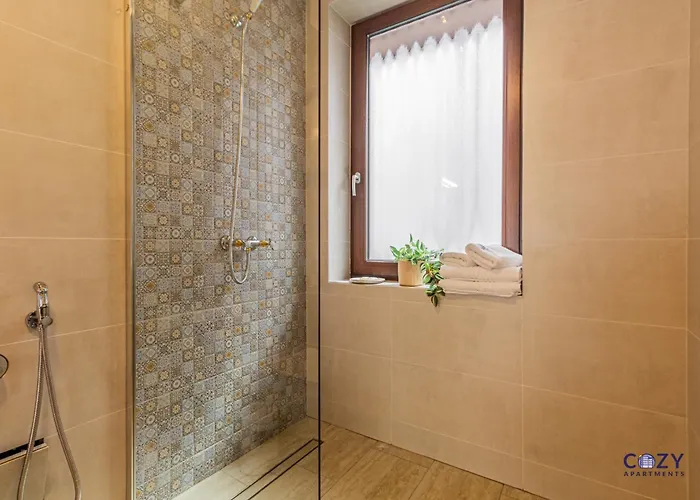 Brand New Boutique 4* Brașov