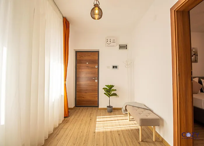 Brand New Boutique 4*